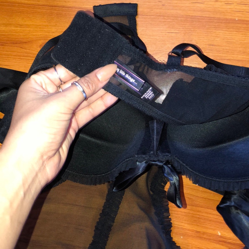 🚫🚫sold🚫Victoria’s Secret lingerie - Picture 3 of 3